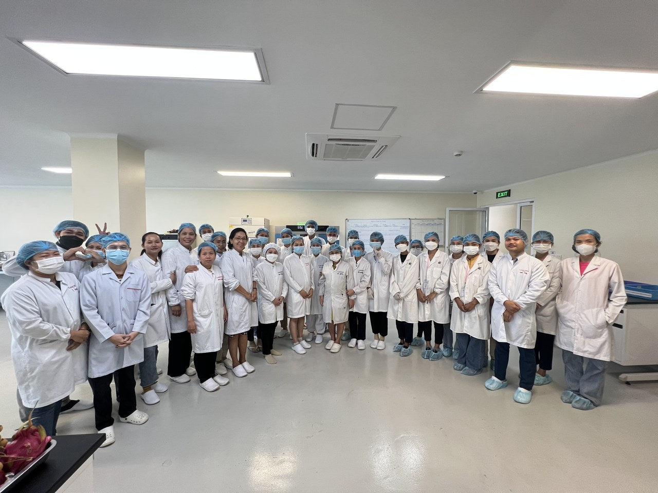 Labiocert 연구소 팀, Phnom Penh